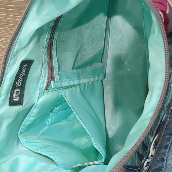 Lug Camper Shoulder/Crossbody Bag - Picture 11 of 13